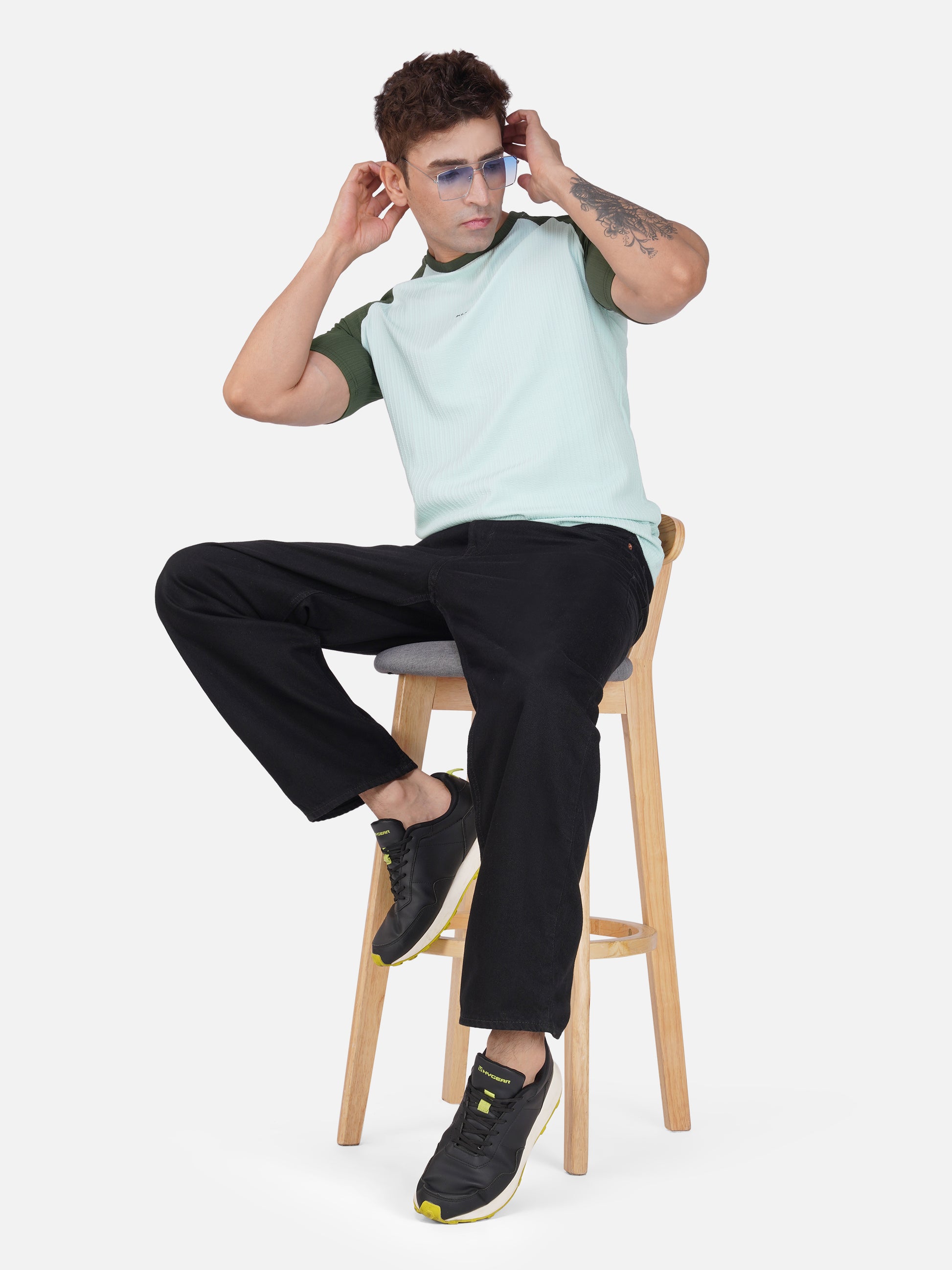 FrillFlex Raglan Tee