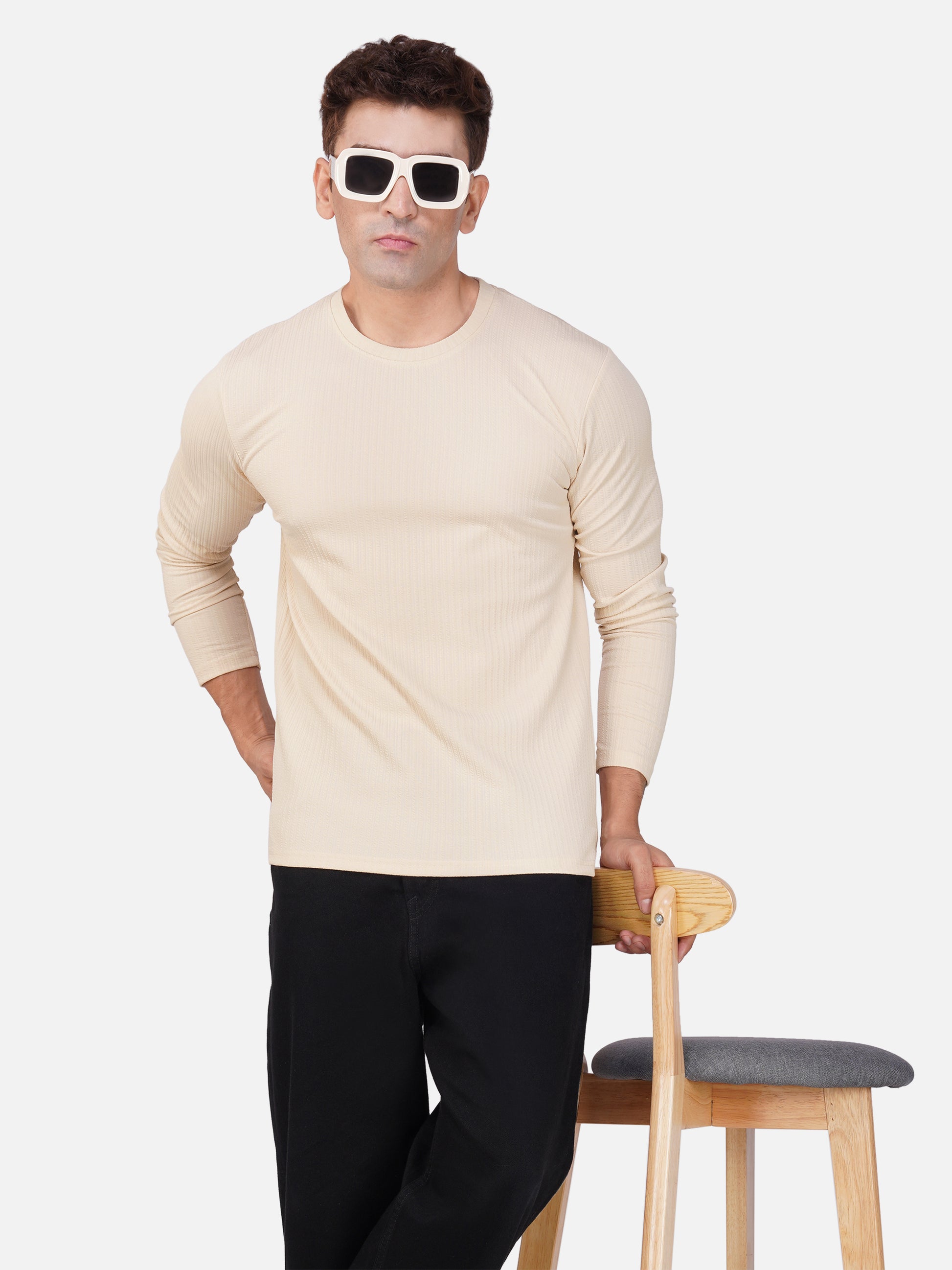 Frilluxe Tee