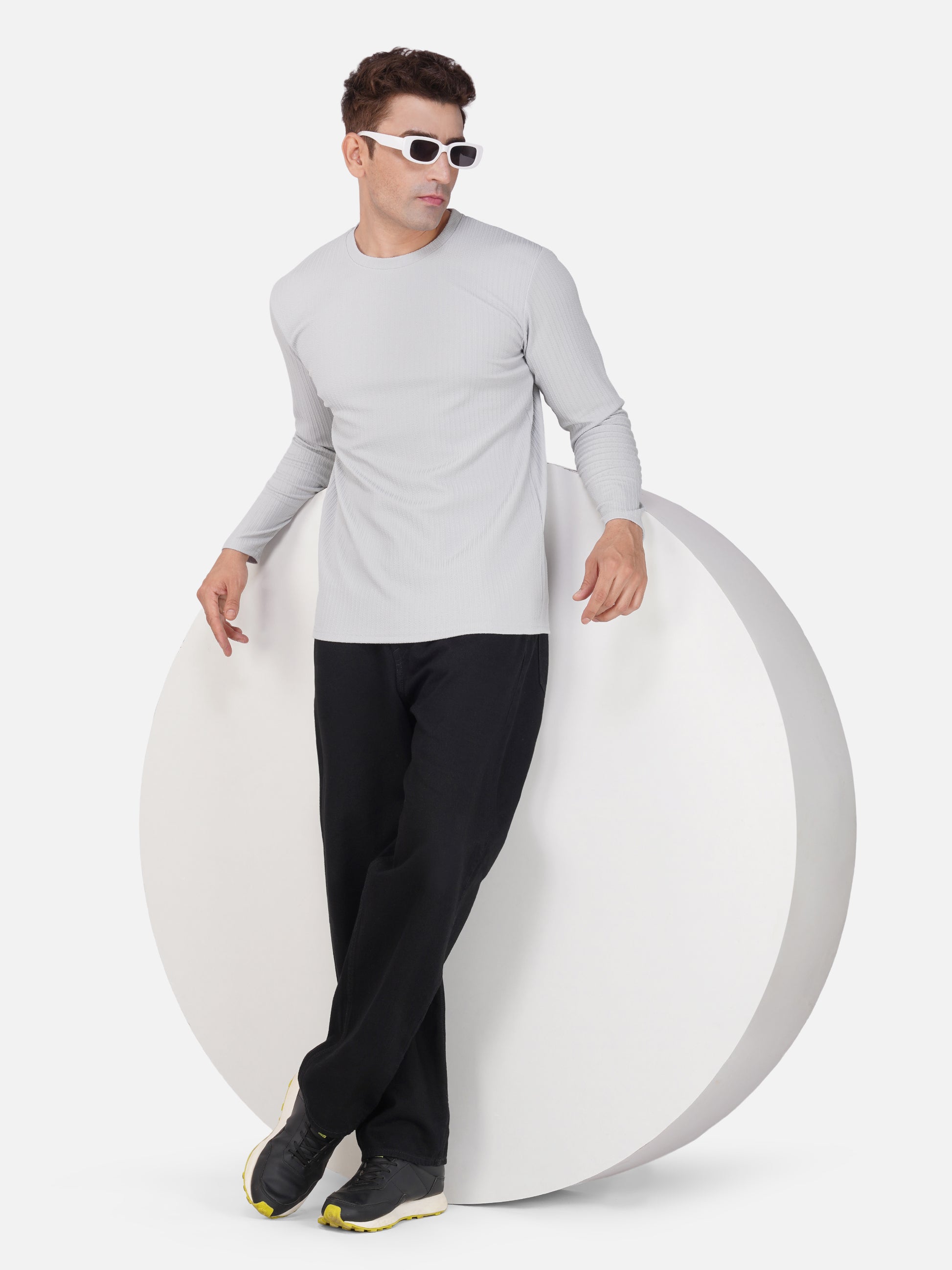 Frilluxe Tee