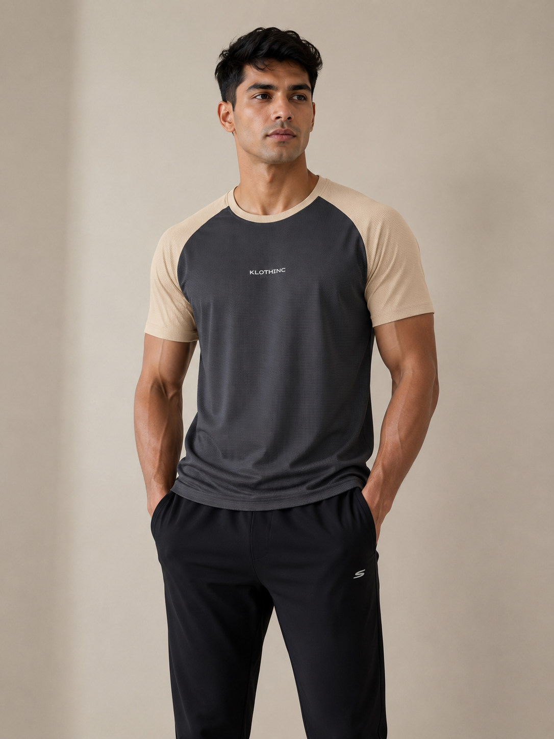 ArmaniLuxe Raglan T-Shirt