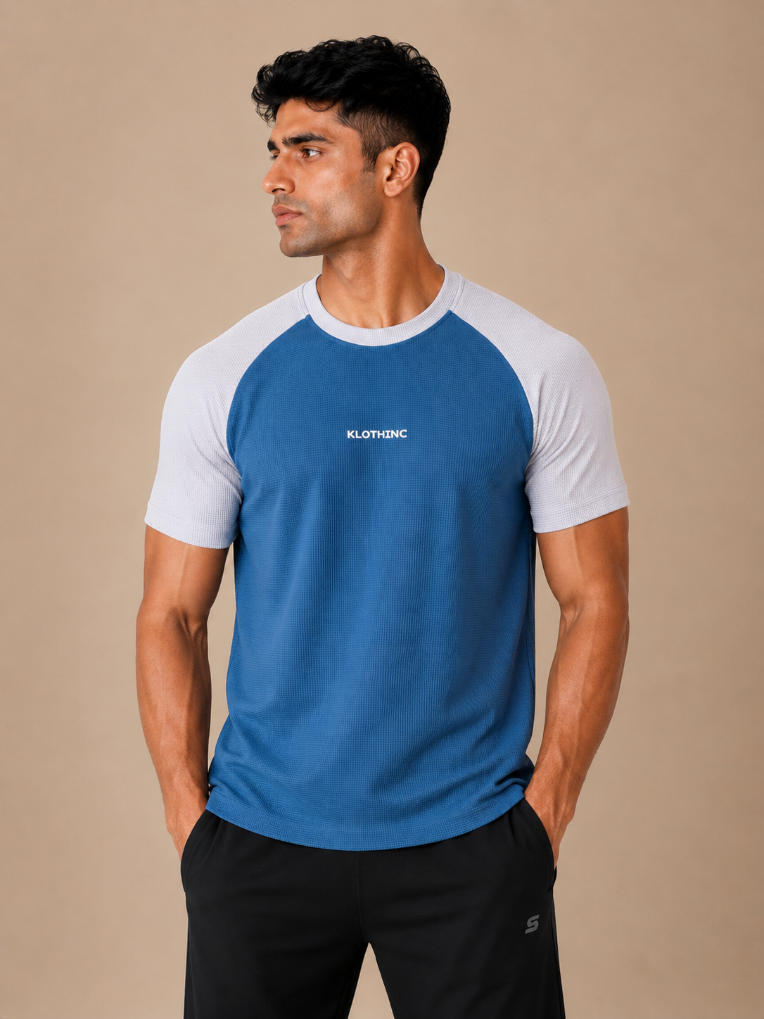 ArmaniLuxe Raglan T-Shirt