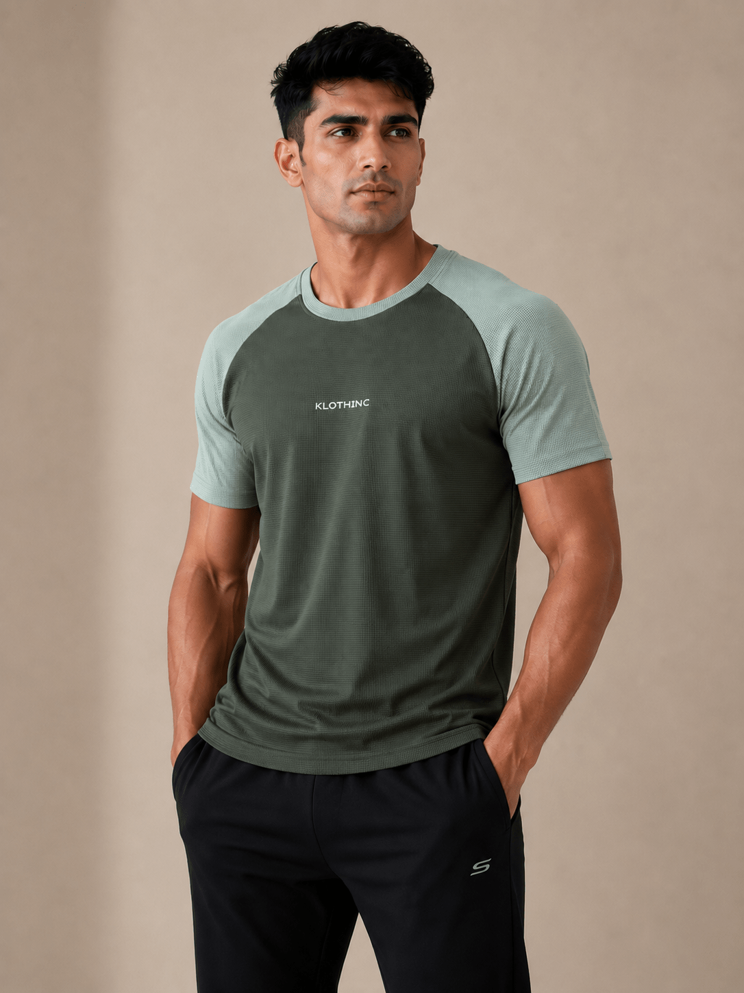 ArmaniLuxe Raglan T-Shirt - Klothinc